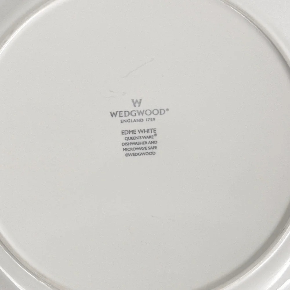 RARE Wedgwood Edme White 11.25
